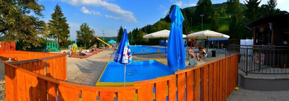 MESTNO KOPALIŠČE, VIŠNJA GORA cover