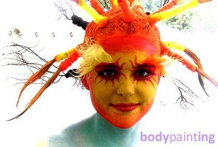 POSLIKAVA TELESA, BODYPAINTING, INA TREBIČNIK KNEZ, ŠMARTNO OB PAKI cover