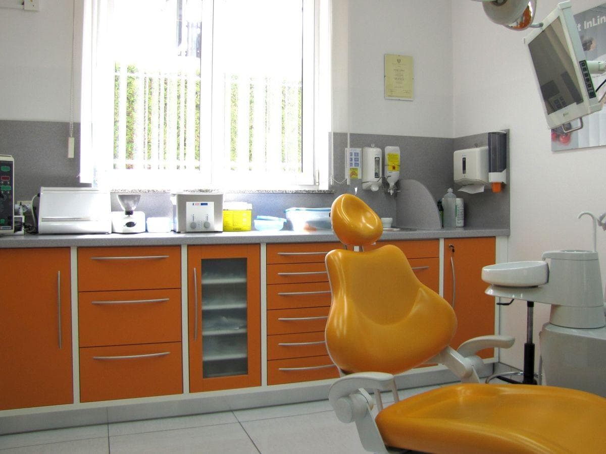 KA-DENT DRUŽBA ZA ZOBOZDRAVSTVENE STORITVE, MENGEŠ
