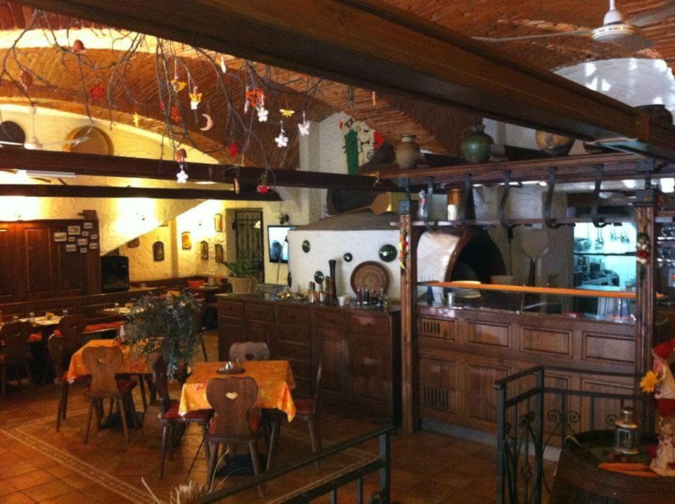 TRATTORIA PADRINO, ITALIJANSKA RESTAVRACIJA, MARIBOR cover