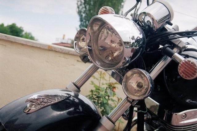 DIAGNOSTIKA VOZILA, VZDRŽEVANJE IN POLNJENE KLIM, MENJAVA AVTO STEKEL - POPRAVILO IN VZDRŽEVANJE MOT