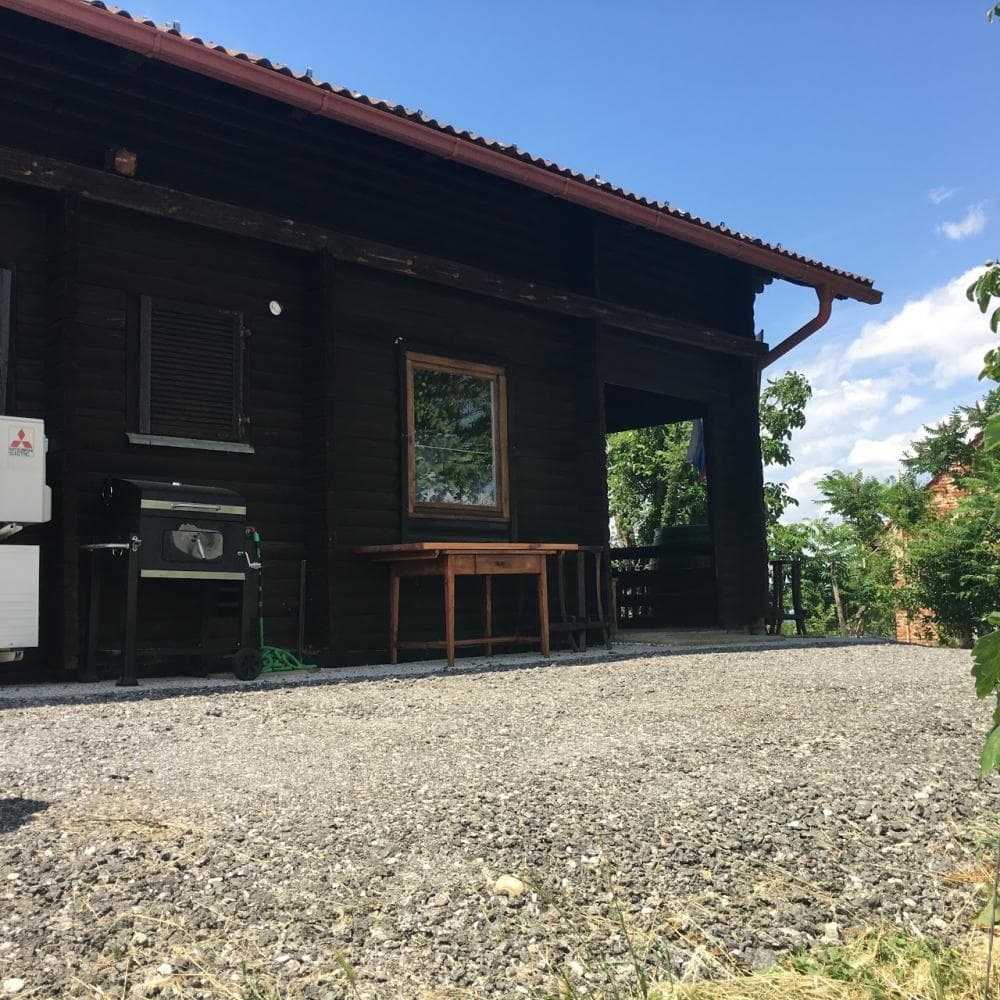 Apartma Prlekija Globoka; Cena za eno noč 70 EUR (možnost vsaj 5 ljudi)