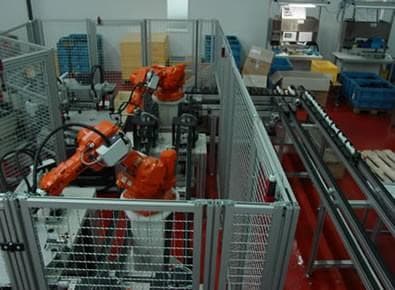 IZDELAVA STROJEV ZA INDUSTRIJO PRIJEMALA VPENJALA OBDELAVA PALETIZACIJA PAKIRNJE VARJENJE