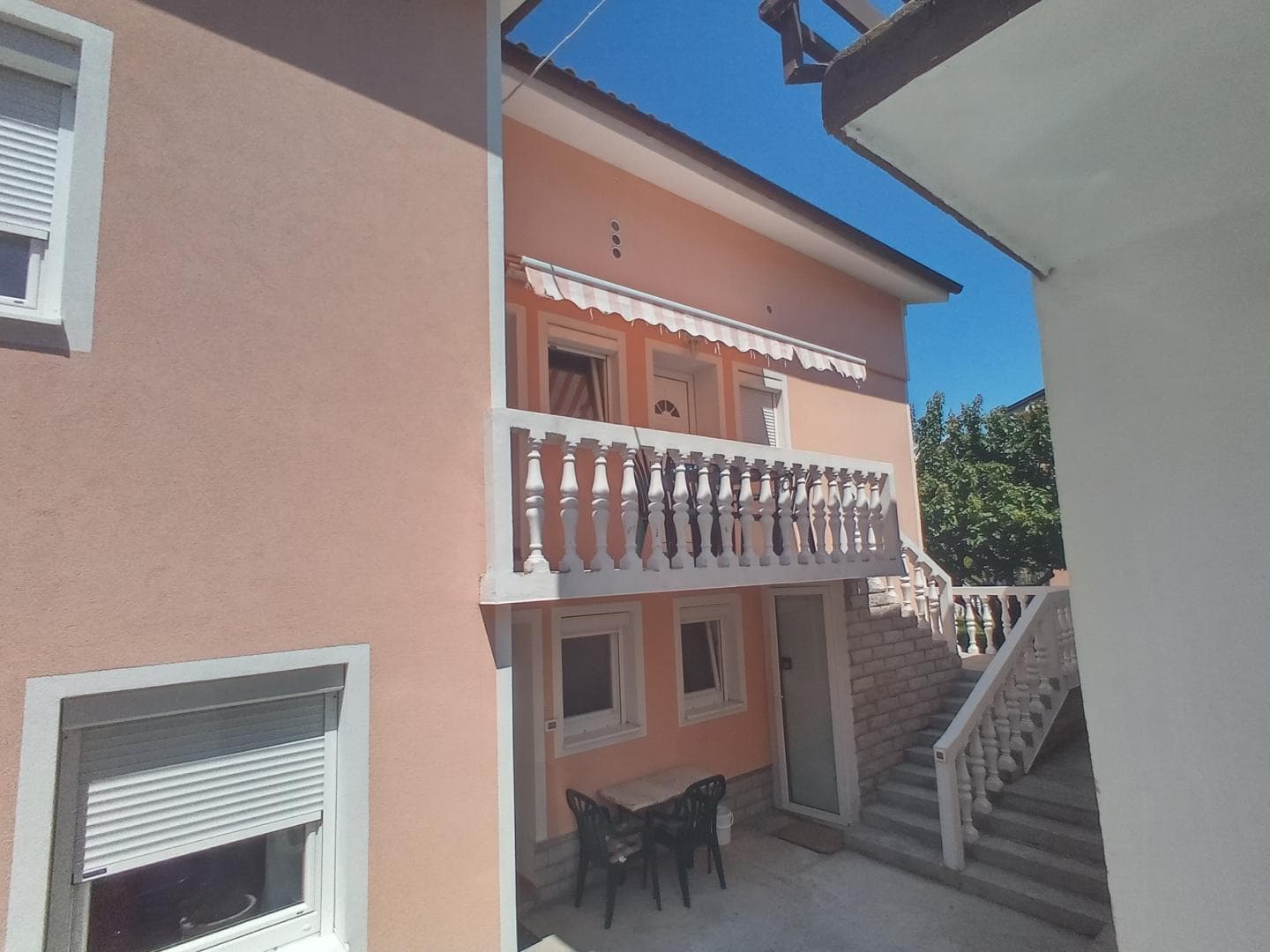 APARTMAJI ANKARAN MARA