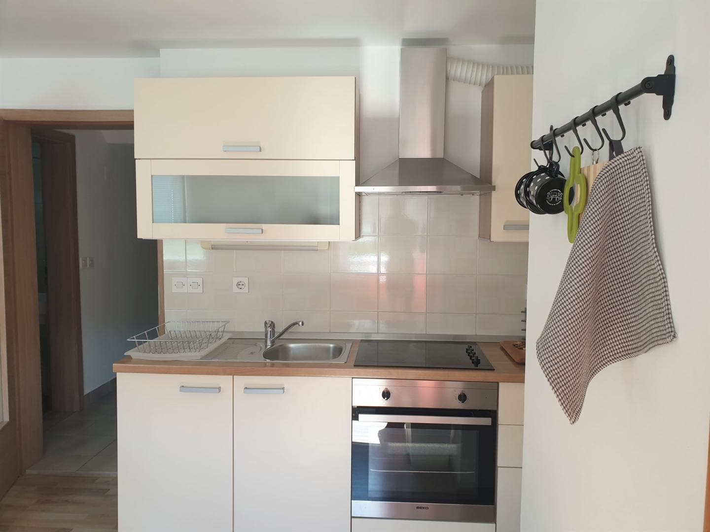 APARTMAJI SNOVIK APARTMAJI JESENUC