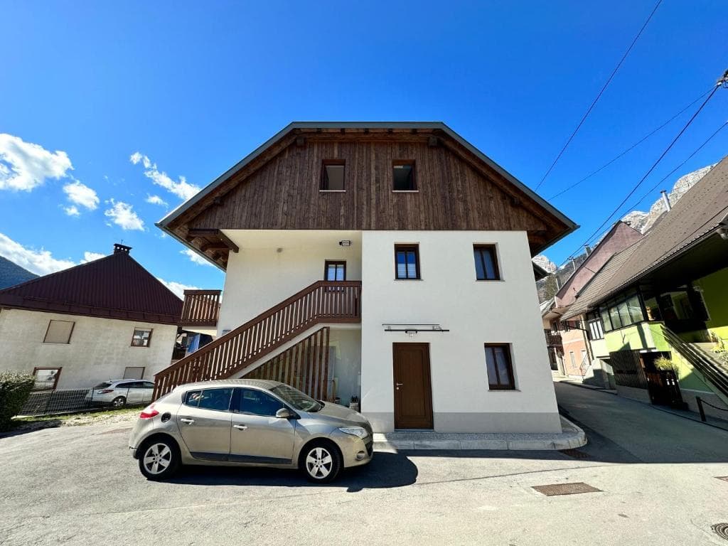 APARTMA BOVEC ALMA cover