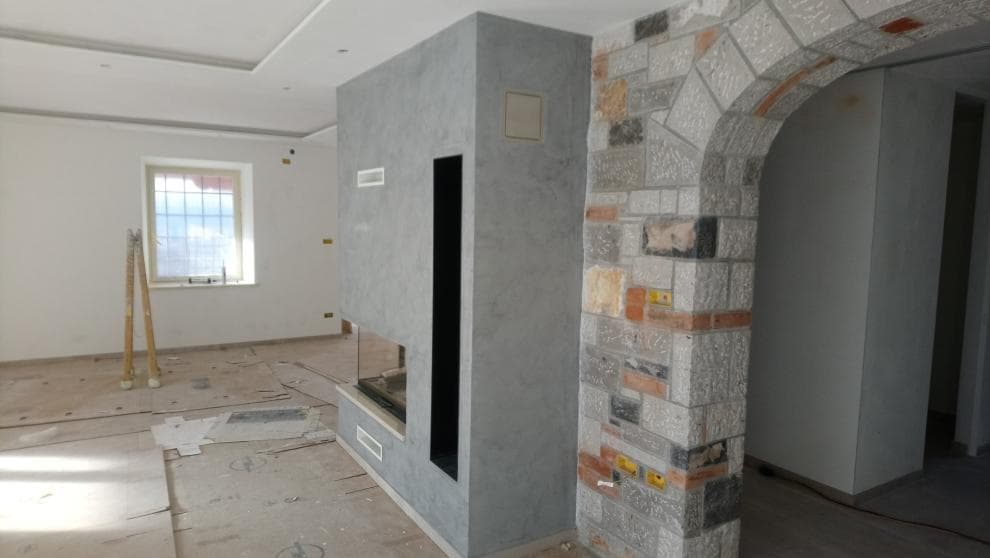 SLIKOPLESKARSTVO IN BELJENJE STEN – SVETELJ, LJUBLJANA ŠMARTNO