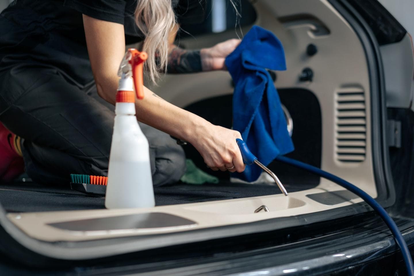 ČISTILNI SERVIS, GLOBINSKO ČIŠČENJE, PRANJE VOZIL, LENART, MARIBOR, PTUJ, PROPOINT