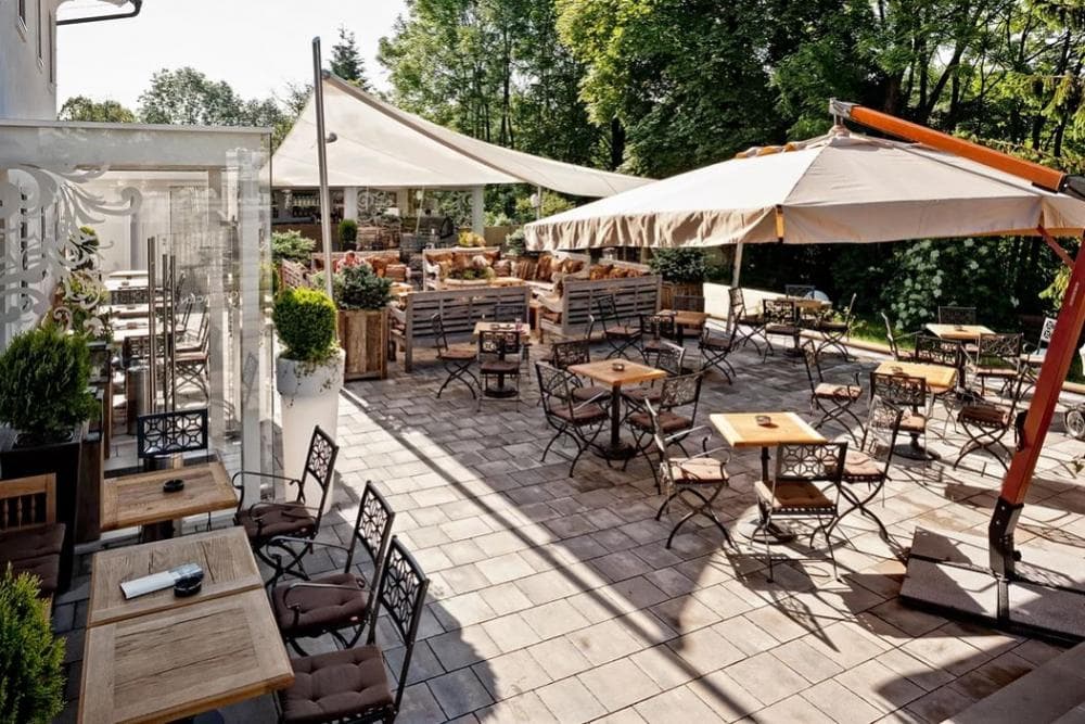 KAVARNA BED & BREAKFAST, DVOR TACEN, LJUBLJANA ŠMARTNO