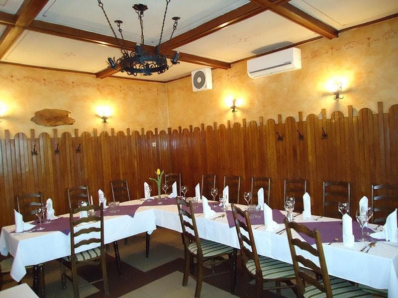GOSTILNA RESTAURANT DOMŽALE SLOVENSKA IN MEDNARODNA KUHINJA, GOSTIŠČE JUVAN