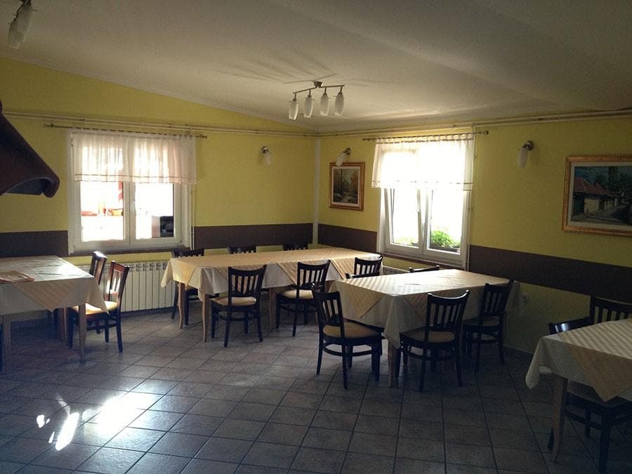 PESTER IZBOR JEDI IN PIJAČ, DOBRA GOSTILNA PRI POSTOJNI - GOSTILNA OB KAMINU, POSTOJNA