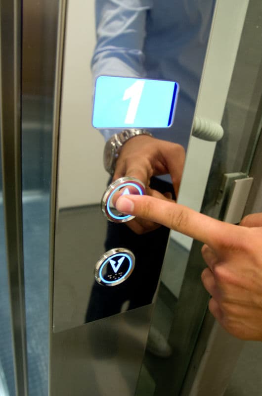 OSEBNA DVIGALA, HIŠNA DVIGALA, TOVORNA DVIGALA, INVALIDSKA DVIGALA, AVTOMOBILSKA DVIGALA, STOPNIŠČNA