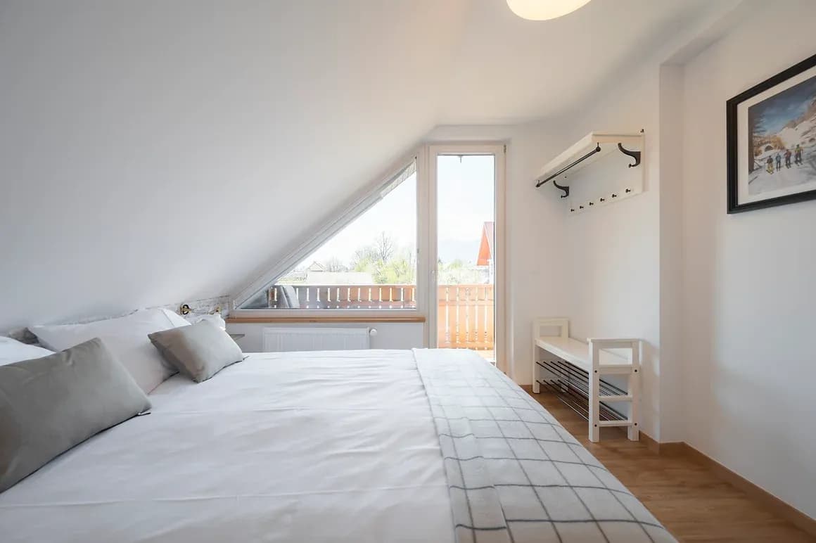 APARTMAJI LESCE GROSALP