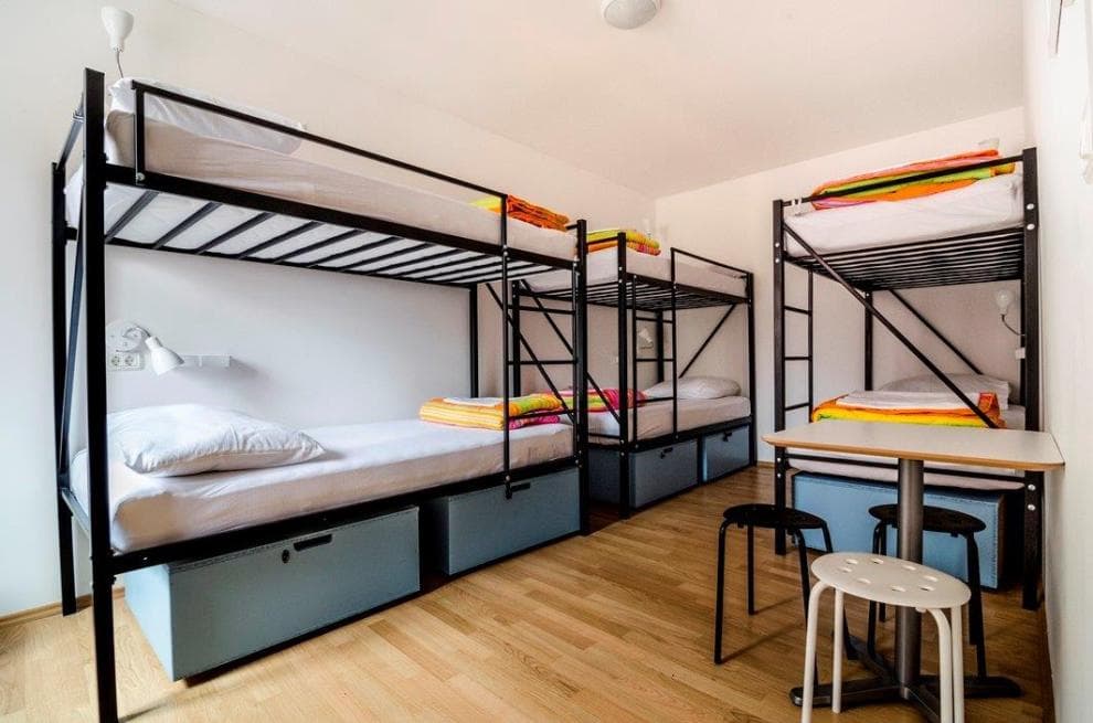 HOSTEL ALIETI, IZOLA