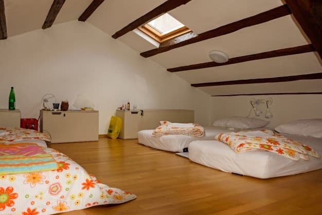 HOSTEL ALIETI, IZOLA