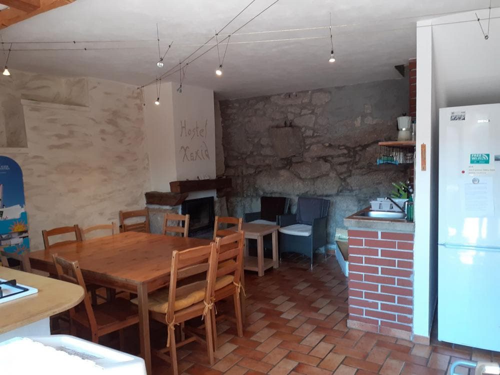 Hostel Xaxid, Črni Kal