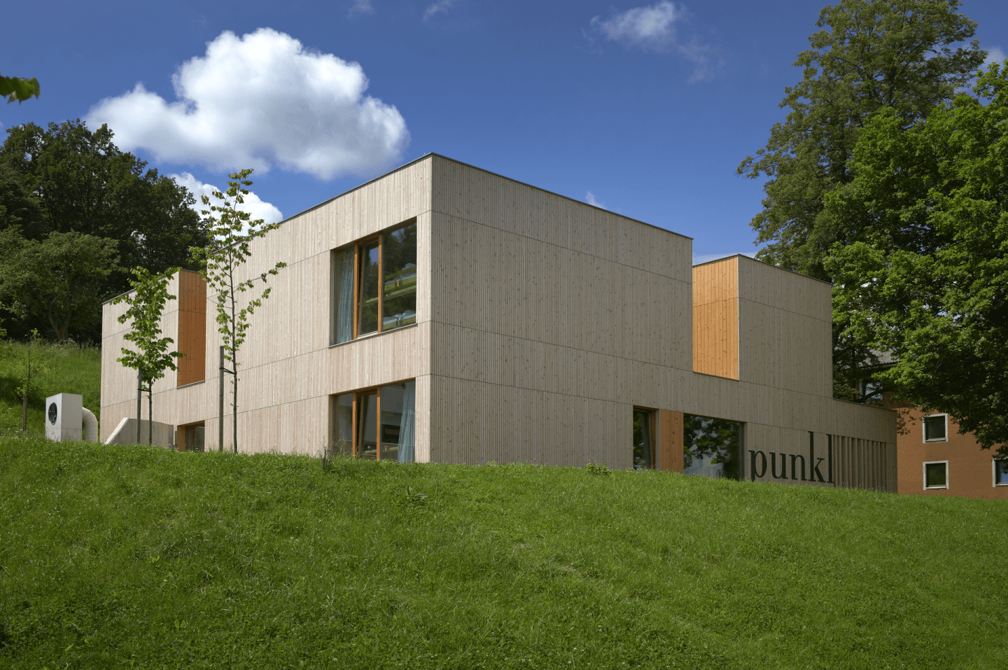 MLADINSKI HOTEL PUNKL, RAVNE NA KOROŠKEM, hotel za športne priprave koroška slovenija