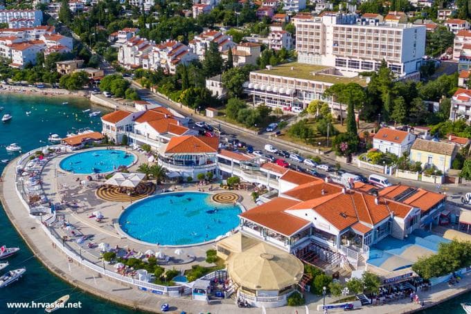 PRODAJA LETALSKIH KART AJDOVŠČINA POČITNICE POTOVANJA KRIŽARJENJA TEČAJI TUJIH JEZIKOV