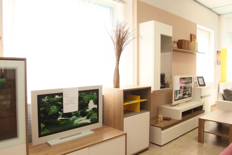 PRODAJA ALPLES KUHINJ  3D IZRIS  SALON POHIŠTVA IN NOTRANJE OPREME MOBILJE SLOVENJ GRADEC