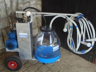FARMER RAČUNOVODSKI SERVIS, ŠENTVID PRI STIČNI, MOLZNI STROJI PRODAJA