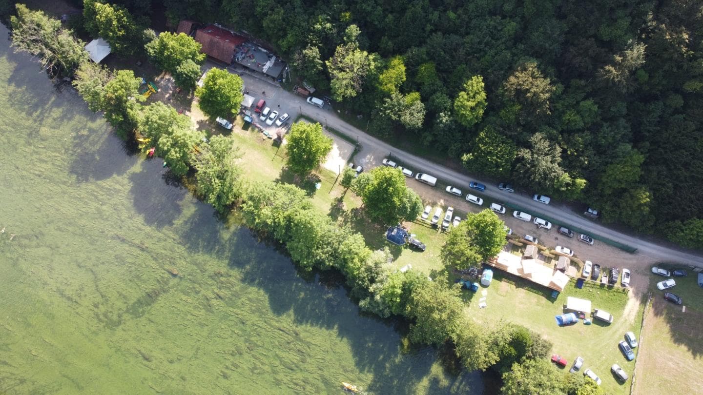 STARI POD – REKA KOLPA CAMP | GLAMPING IN ŠOTORJENJE OB KOLPI