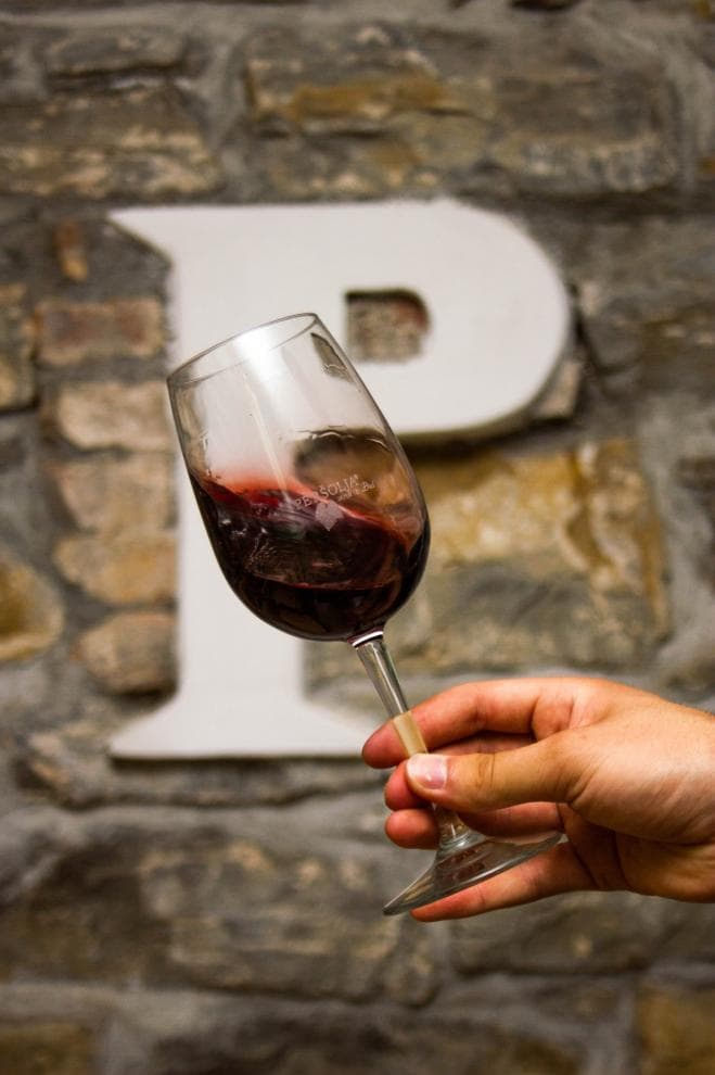 PERŠOLJA, VINA IZ BRD, DOBROVO V BRDIH