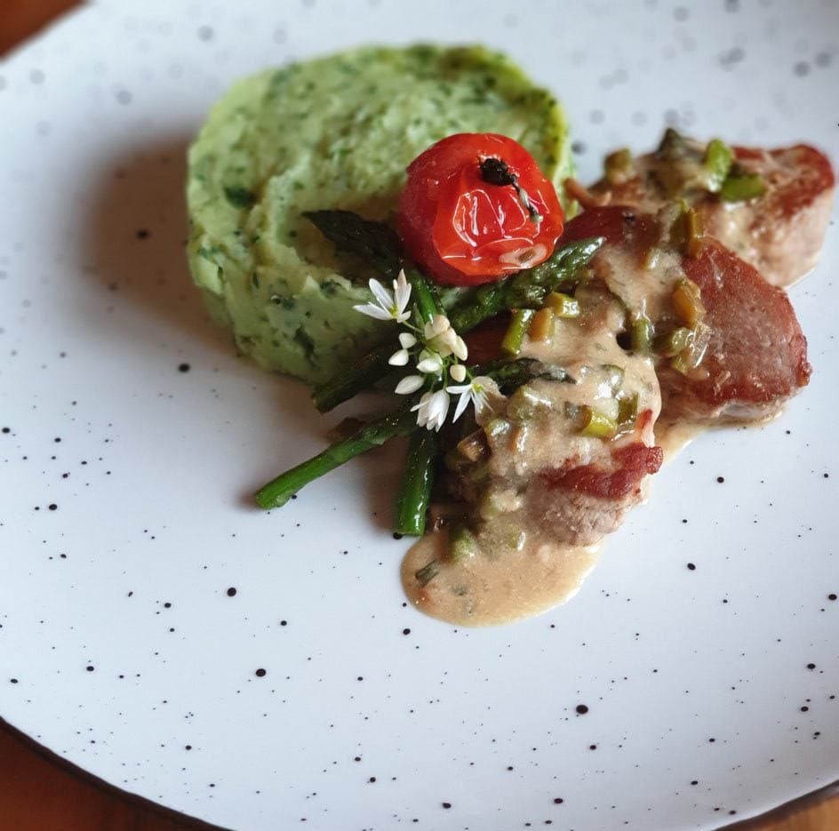 PICERIJA IN DOSTAVA NA DOM, ORGANIZACIJA POROK, CATERING, PREBOLD, JAJČKA cover