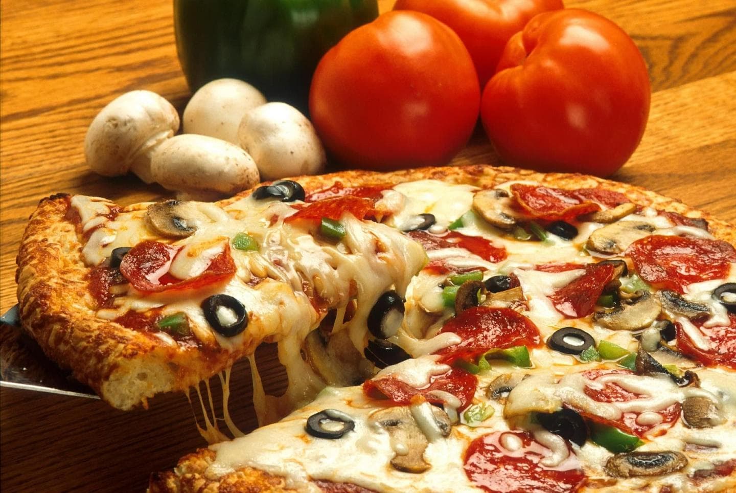 SLAŠČIČARNA PICERIJA HALO ERIK CATERING AJDOVŠČINA
