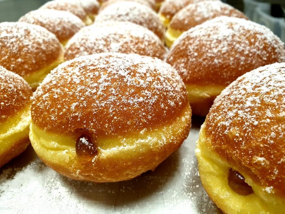 SLAŠČIČARNA KOPER POROČNE TORTE SLAŠČIČARNA RENATA ŠKOFIJE