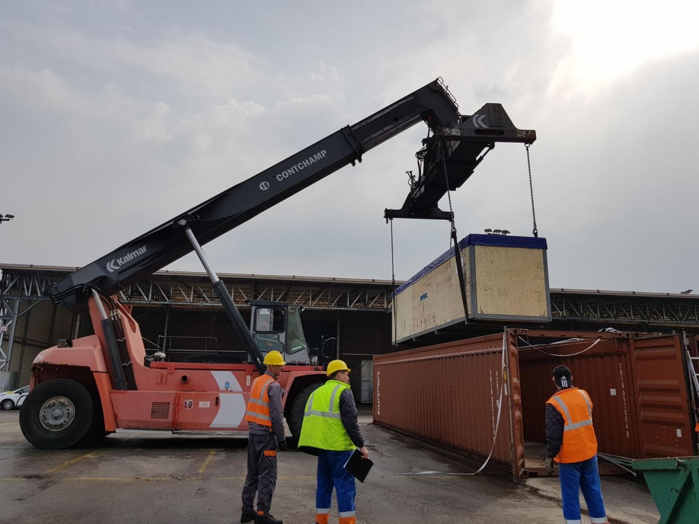 RCM D.O.O. – VAŠ PARTNER ZA ŠPEDICIJO, CARINA, SKLADIŠČENJE IN LOGISTIKA, PREVALJE