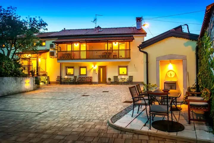 RENT A VILLA IN SLOVENIA cover