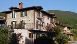 VINSKA KLET GORIŠKA BRDA, SOBE APARTMAJI VALENTINČIČ TURIZEM logo